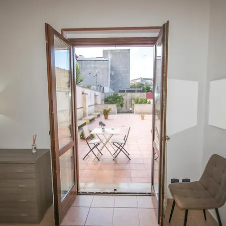 Delia Apartment